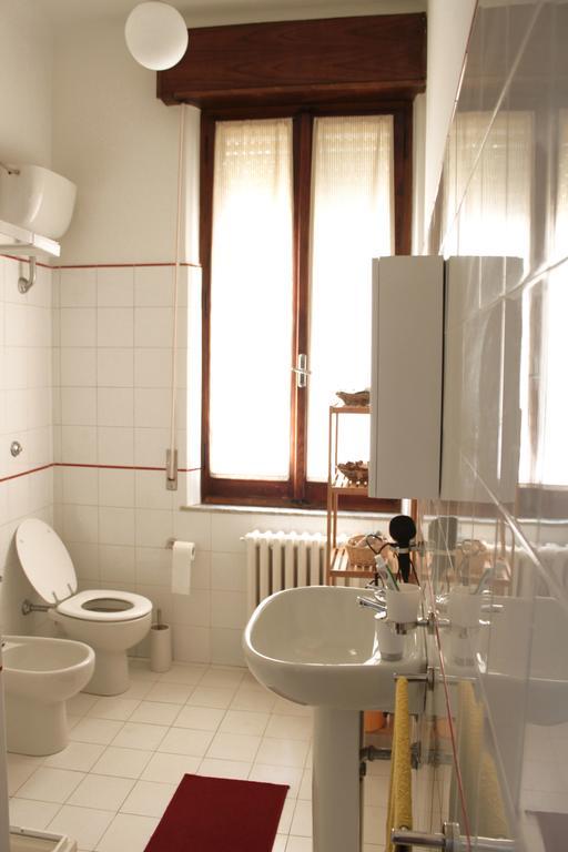 Pino Marittimo Bed and Breakfast Civitanova Marche Rum bild